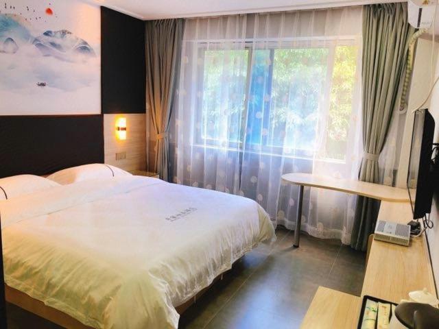Shenzhen Hualian Boutique Hotel Exterior photo